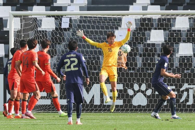 星空体育APP-国足亚洲杯3消息！最早去吉达，王钰栋对自己不满，安东尼奥发声